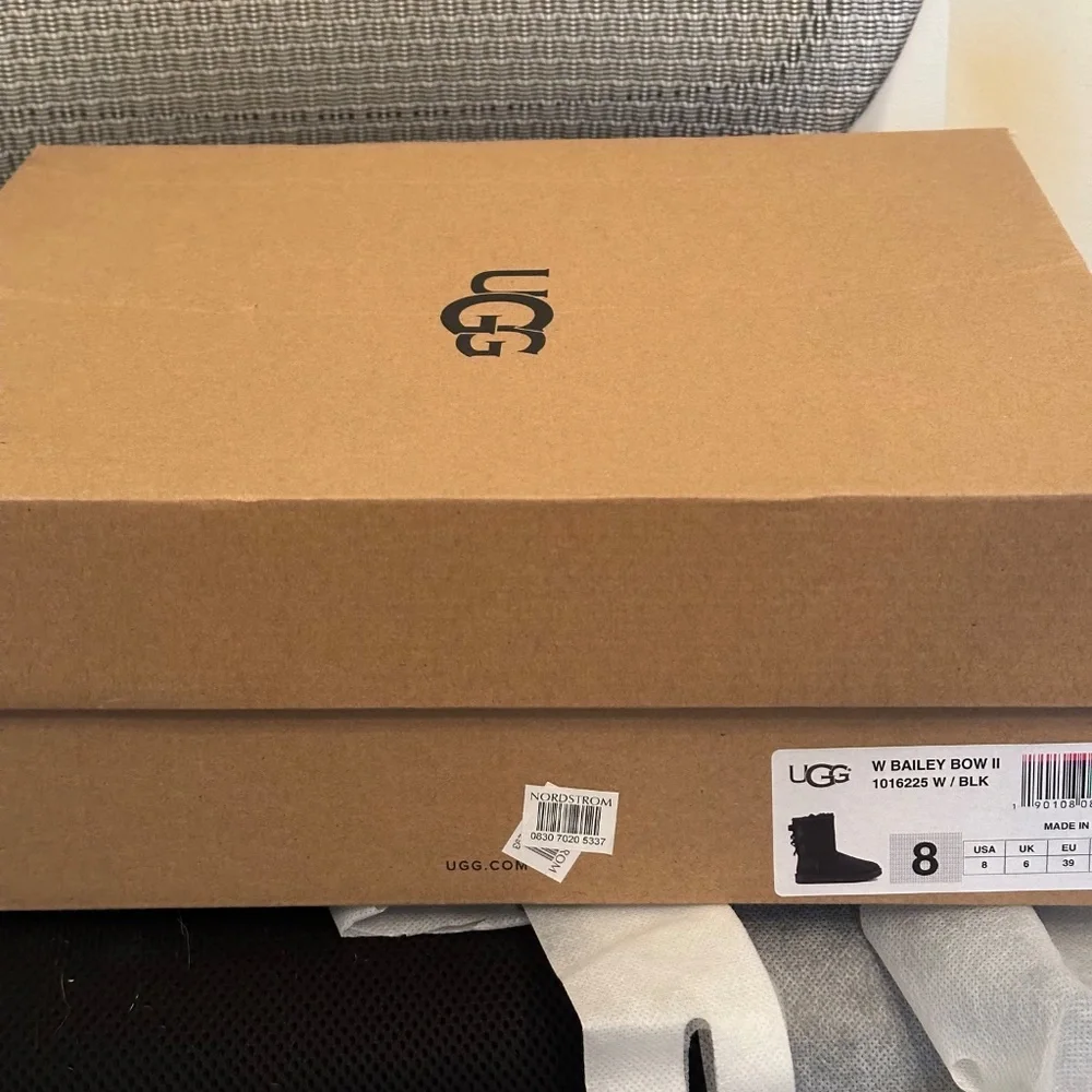 Ugg Women’s Bailey Bow II - Picture 6 of 6